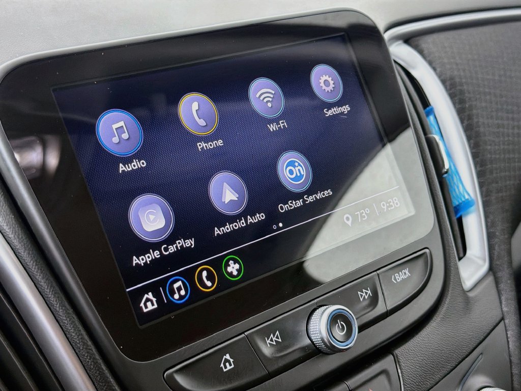 Used 2025 Chevrolet Malibu LS FWD image 15