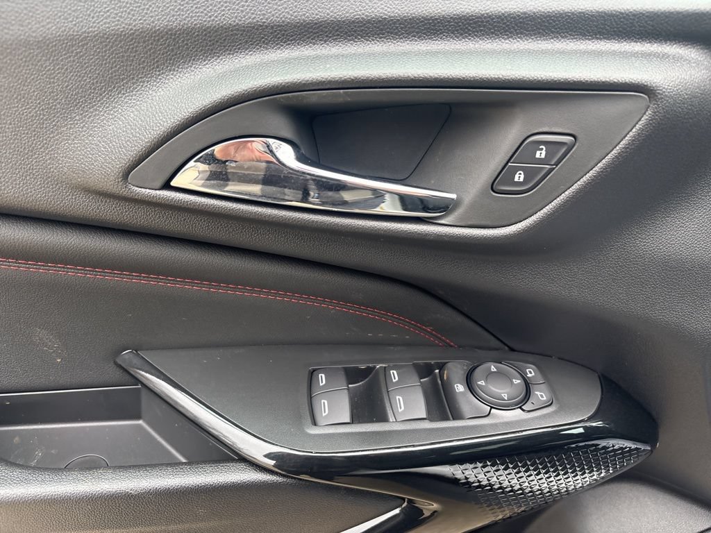 New 2026 Chevrolet Trax RS w/ Sunroof Package FWD image 14