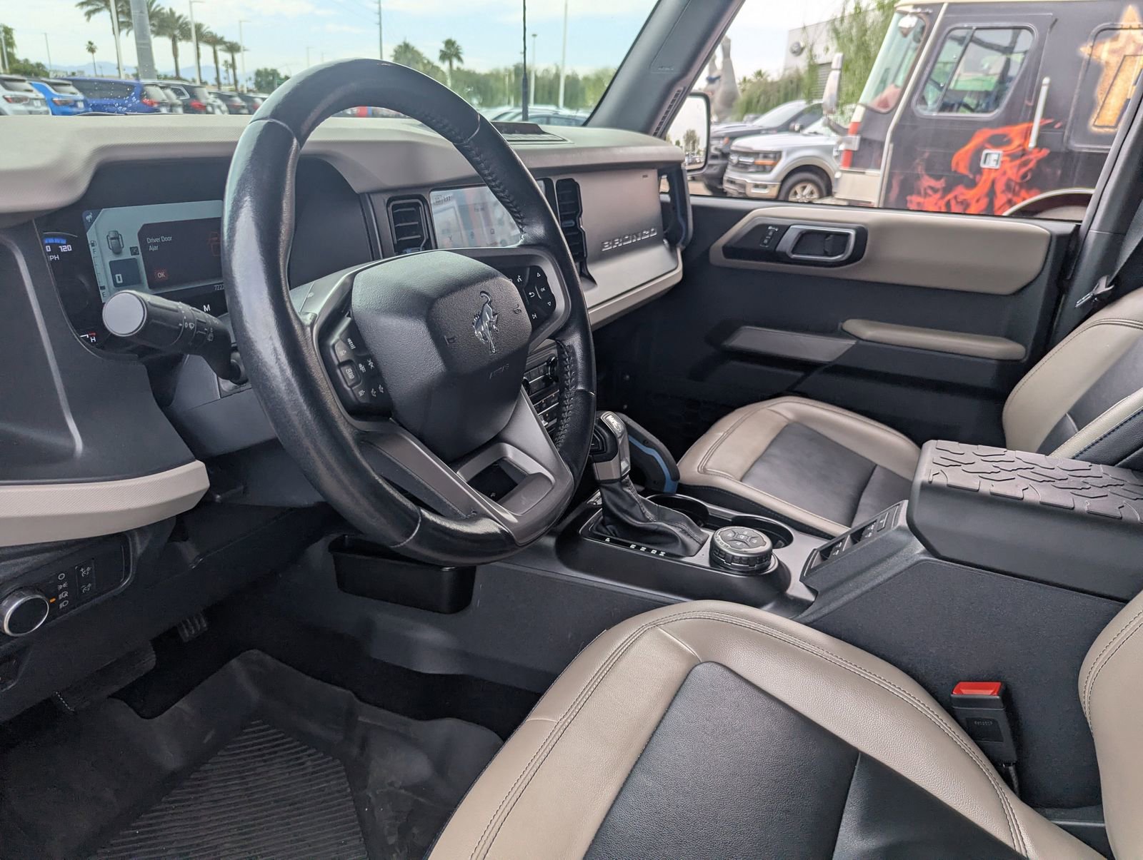 Certified 2022 Ford Bronco Wildtrak image 17