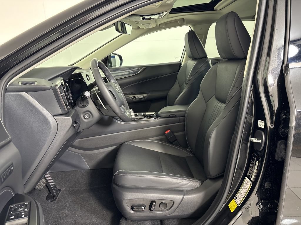 Used 2024 Lexus NX 250 FWD image 14