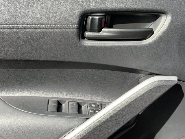 New 2026 Toyota Corolla Cross LE FWD image 21