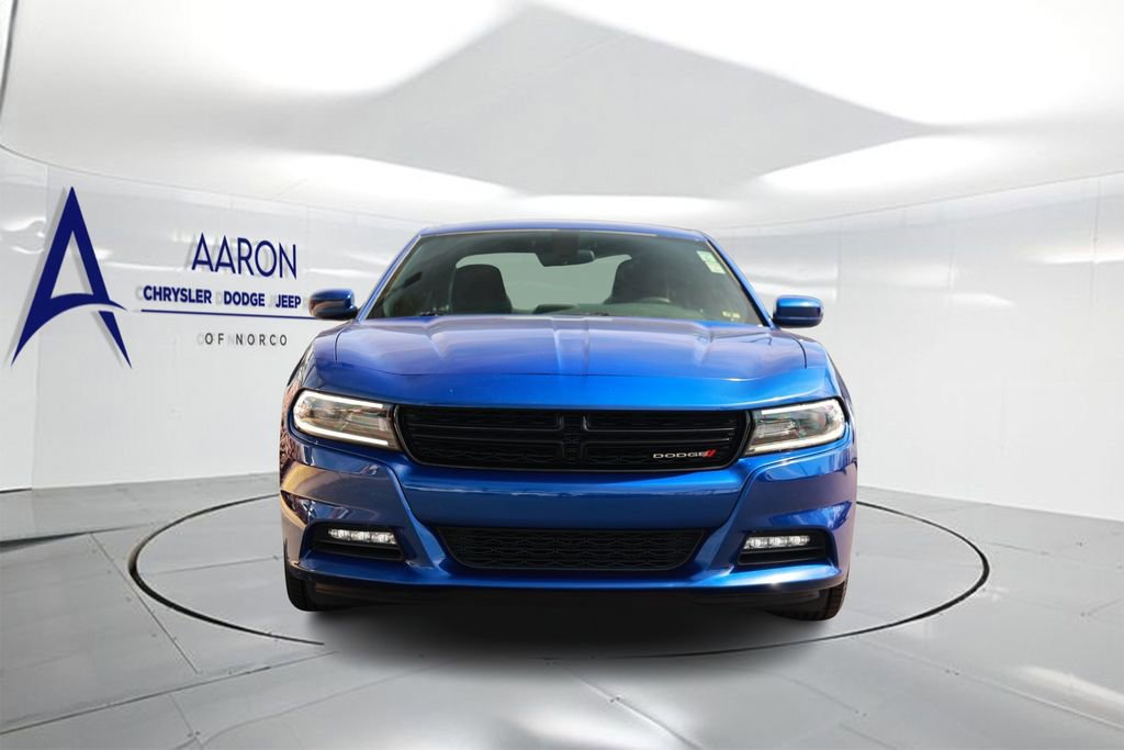 Used 2020 Dodge Charger SXT w/ Driver Convenience Group image 4