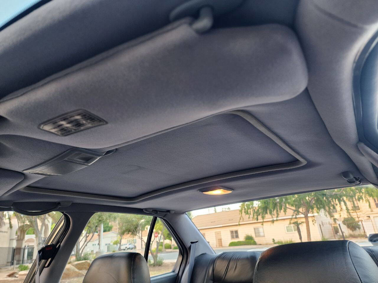 Used 1994 Nissan Maxima SE image 39