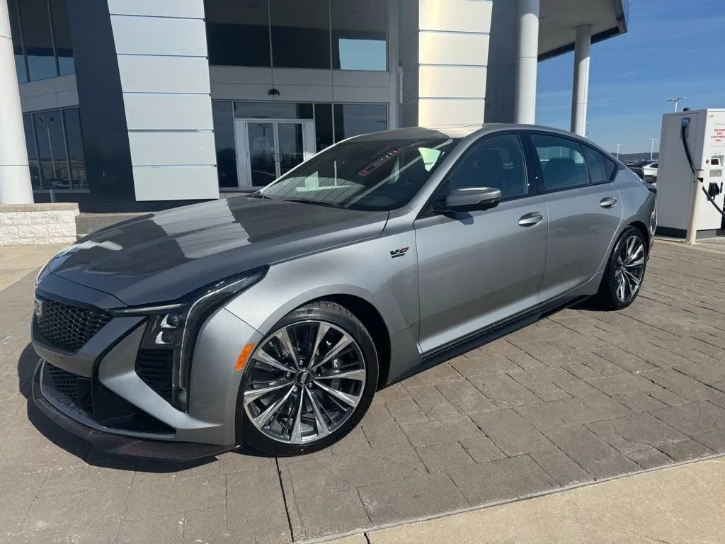 New 2026 Cadillac CT5 V Blackwing w/ Carbon Fiber 1 Package image 3