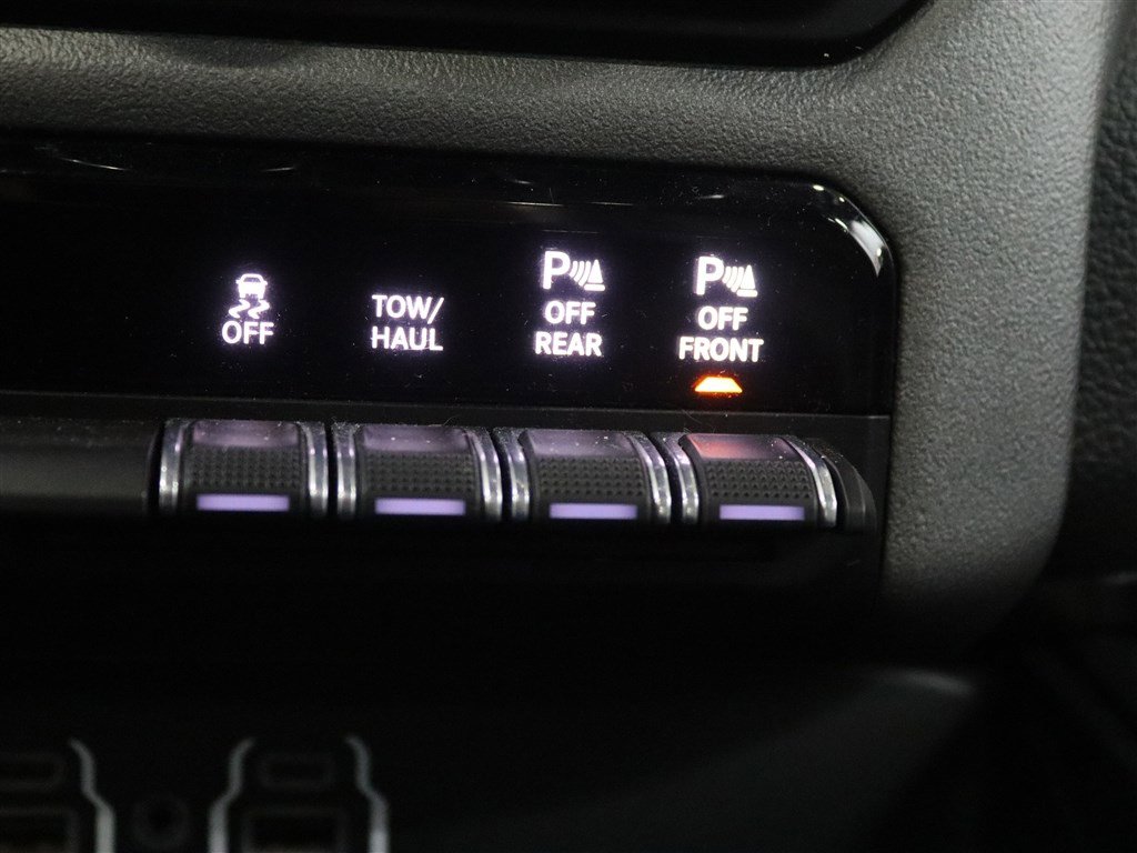 Used 2021 RAM 1500 Sport w/ Level 2 Equipment Group image 30