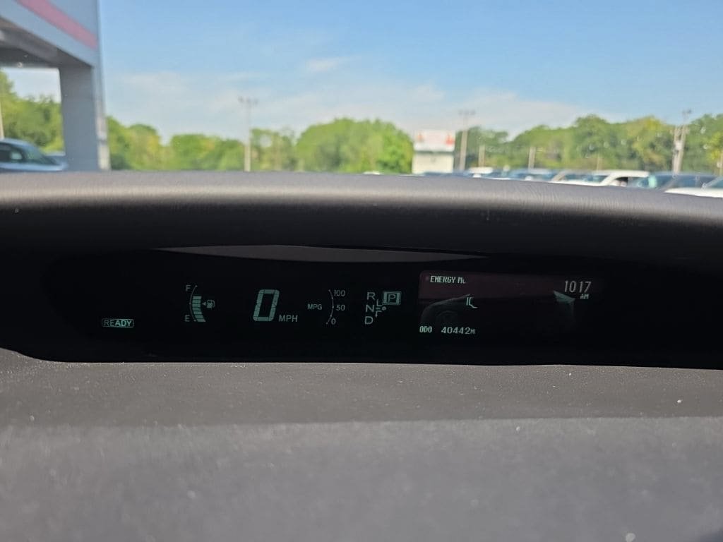 Used 2014 Toyota Prius Four FWD image 21