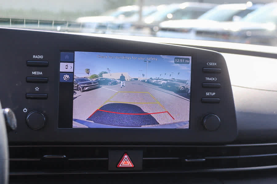 Certified 2025 Hyundai Elantra SEL FWD image 32