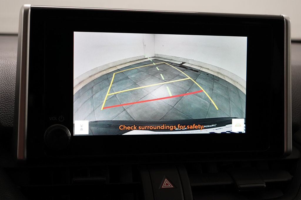 Used 2025 Toyota RAV4 LE AWD/4WD image 24