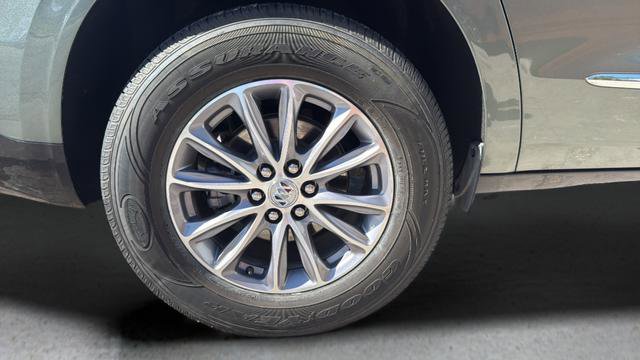 Used 2023 Buick Enclave Essence FWD image 13