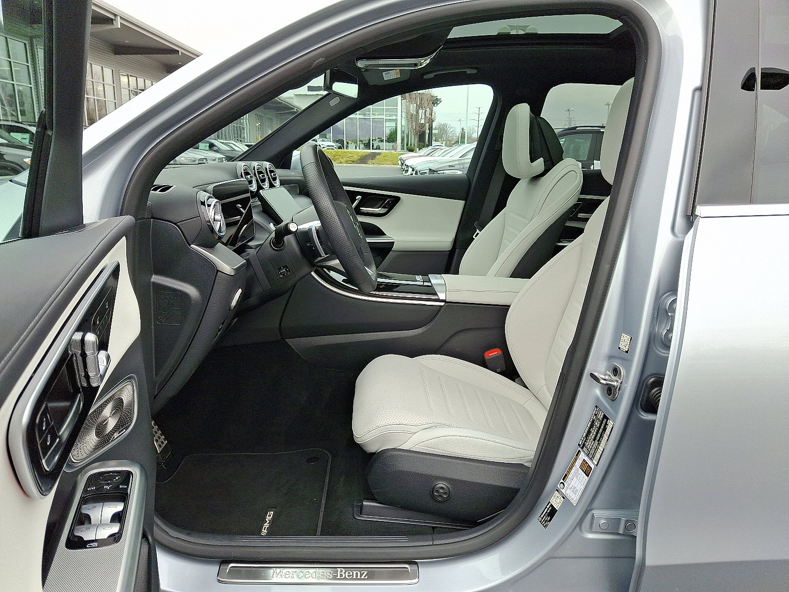 Certified 2026 Mercedes-Benz GLC 300 4MATIC image 13