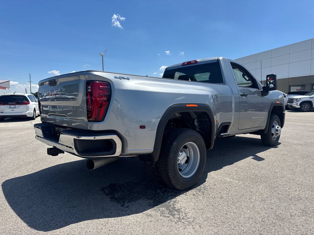 New 2026 GMC Sierra 3500 Pro AWD/4WD image 6