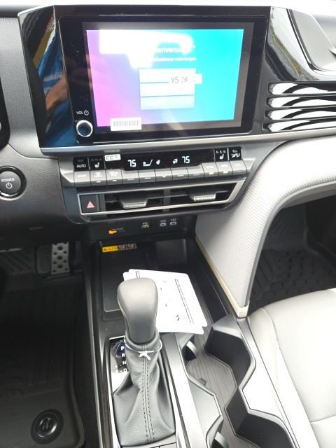 New 2026 Toyota Camry SE image 12