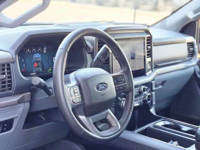 Used 2025 Ford F150 XLT w/ Equipment Group 301A Standard image 12
