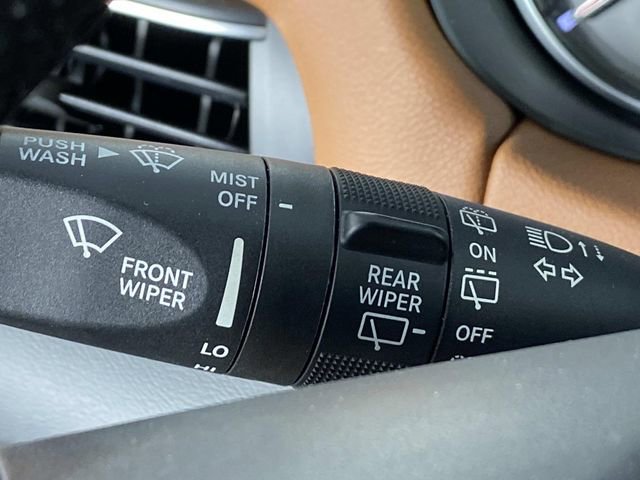 Used 2023 Maserati Levante GT AWD/4WD image 18