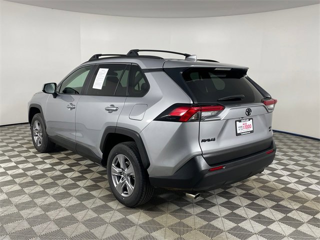 Used 2025 Toyota RAV4 XLE image 21