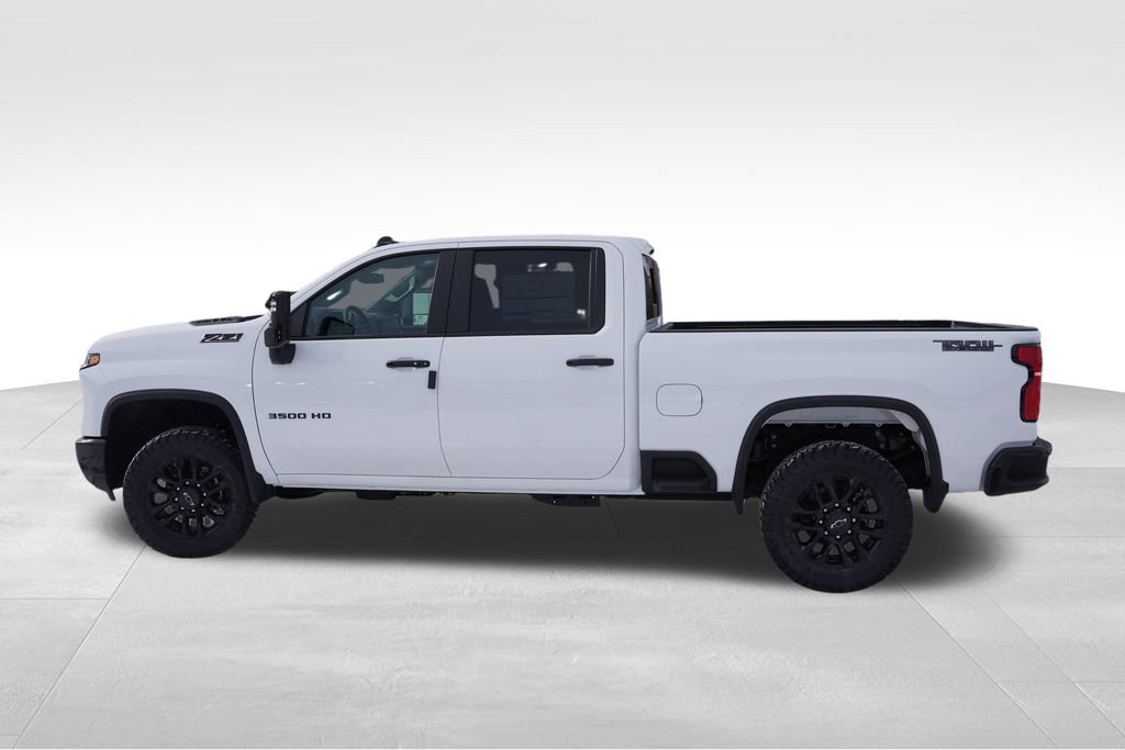 New 2026 Chevrolet Silverado 3500 LT w/ Trail Boss Package image 6