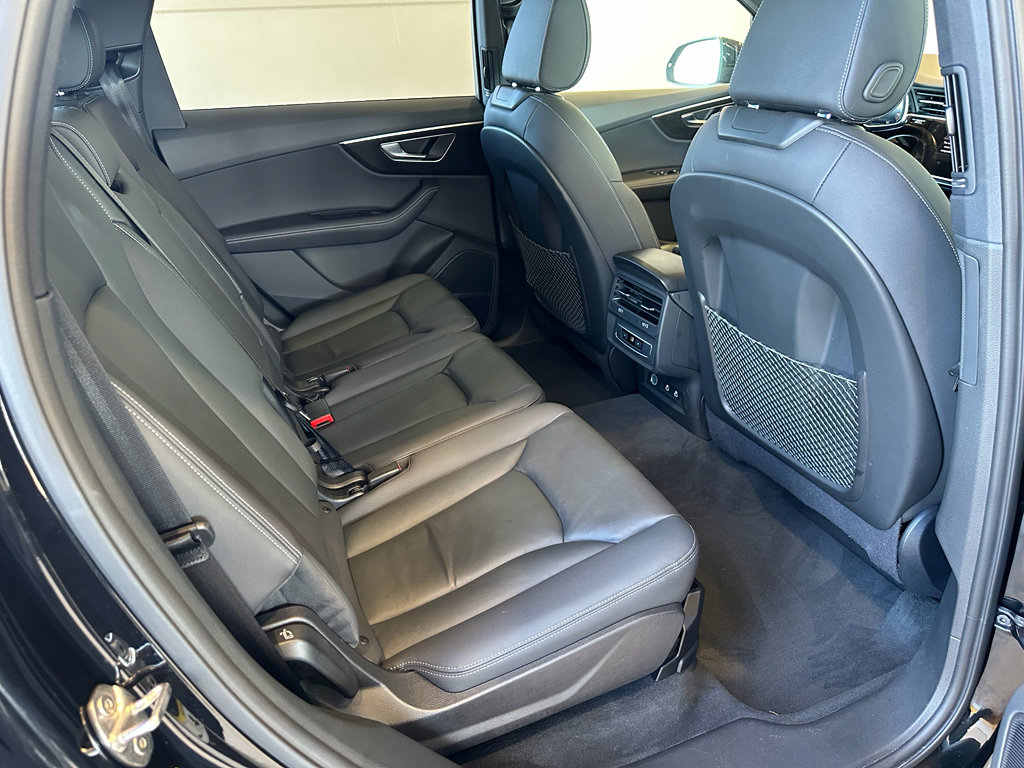 Used 2025 Audi Q7 Premium Plus image 33