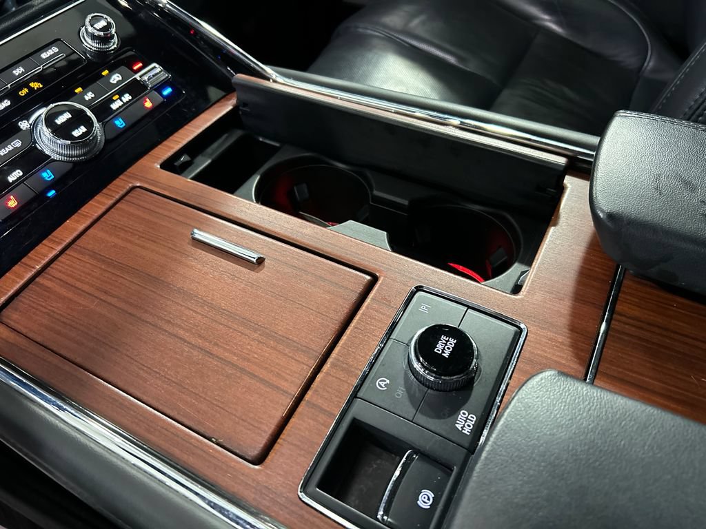 Certified 2023 Lincoln Navigator L Reserve AWD/4WD image 18