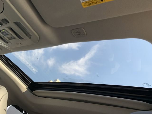 Used 2023 Toyota Highlander Limited image 30