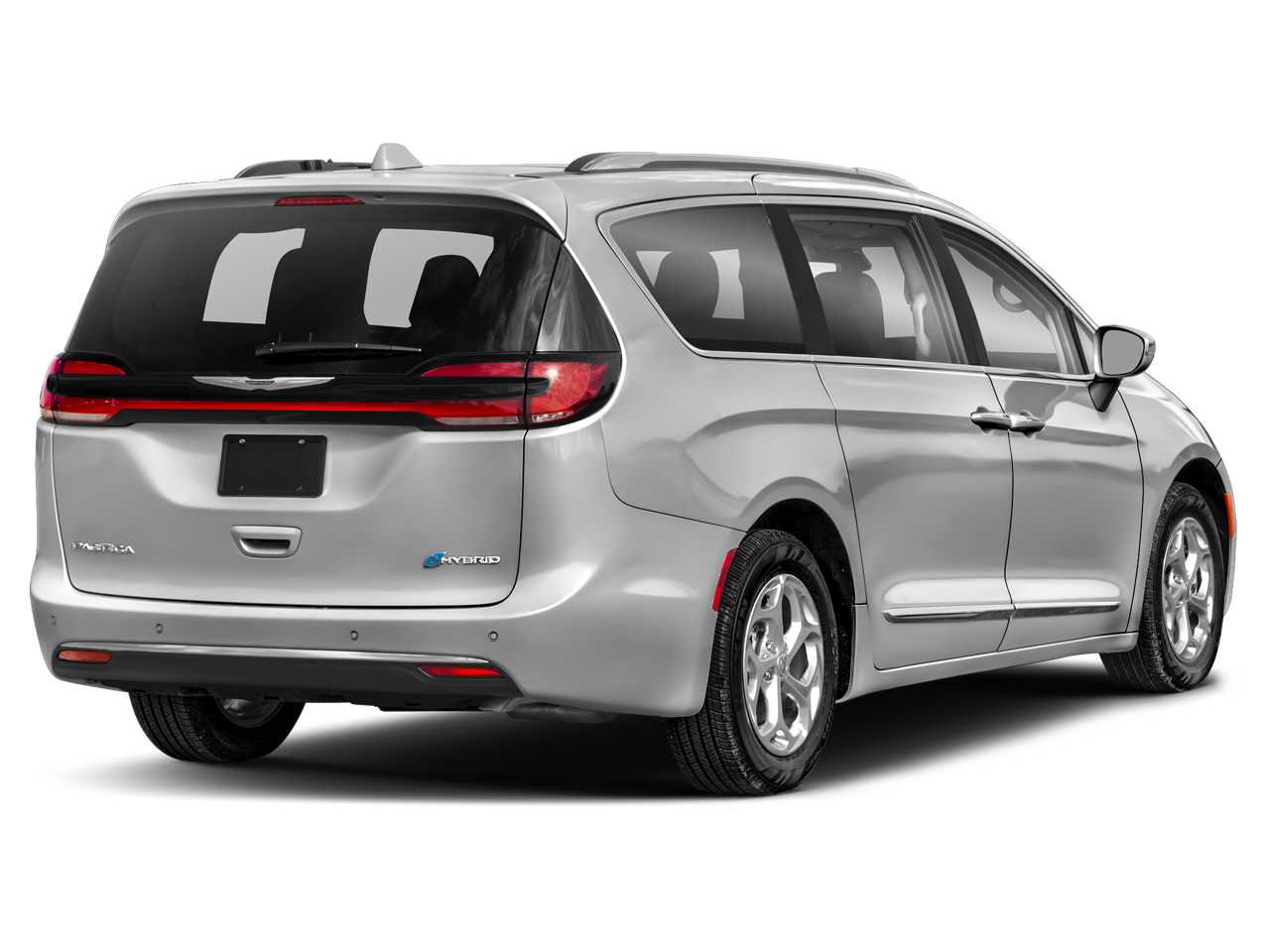 Used 2023 Chrysler Pacifica Limited w/ Uconnect Theater Family Group FWD image 2
