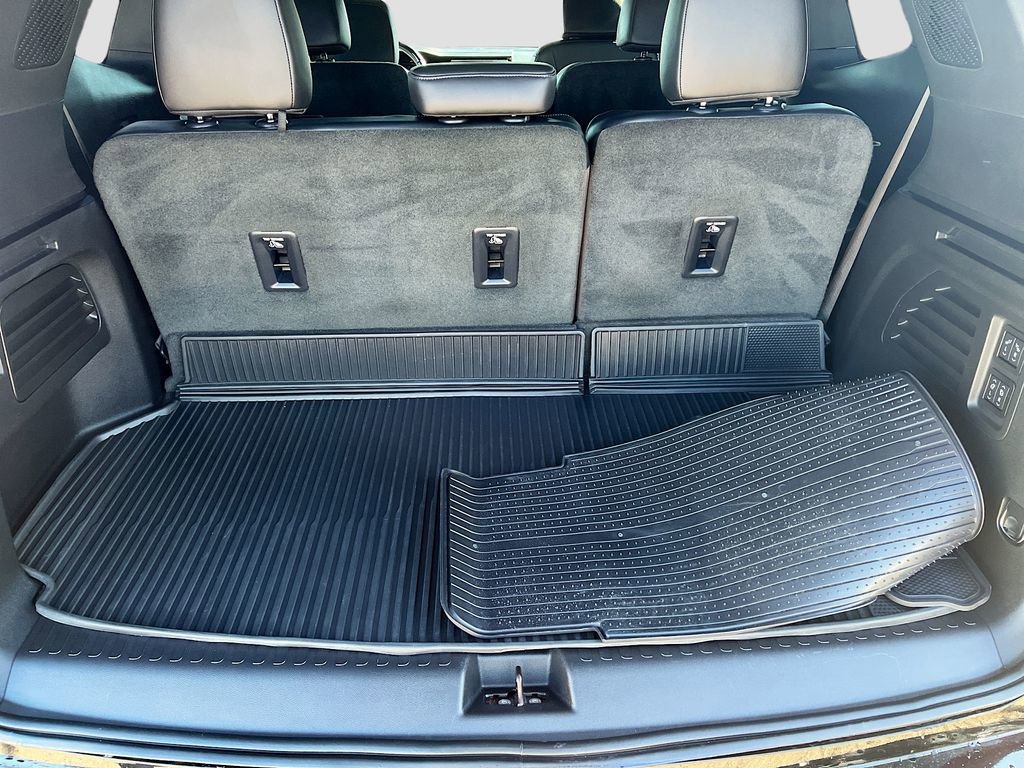 Used 2024 GMC Acadia Denali w/ Super Cruise Package image 25