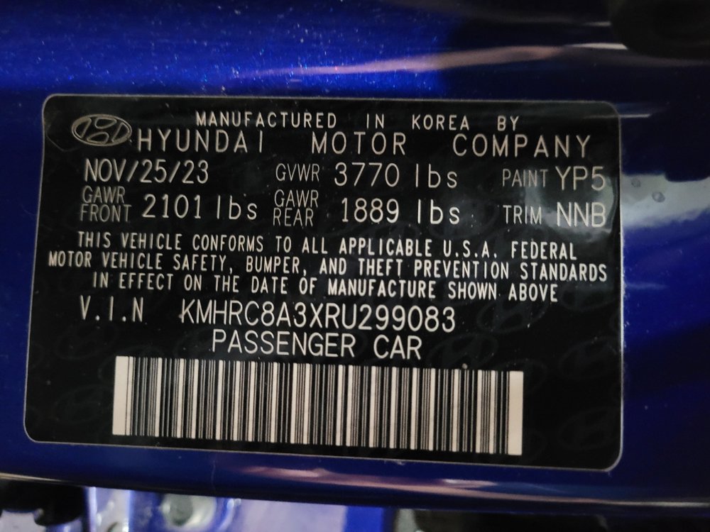 Used 2024 Hyundai Venue SEL FWD image 33