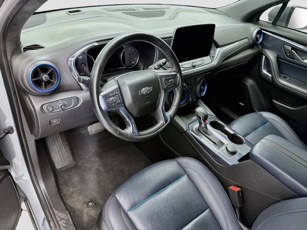 Used 2023 Chevrolet Blazer RS FWD image 9