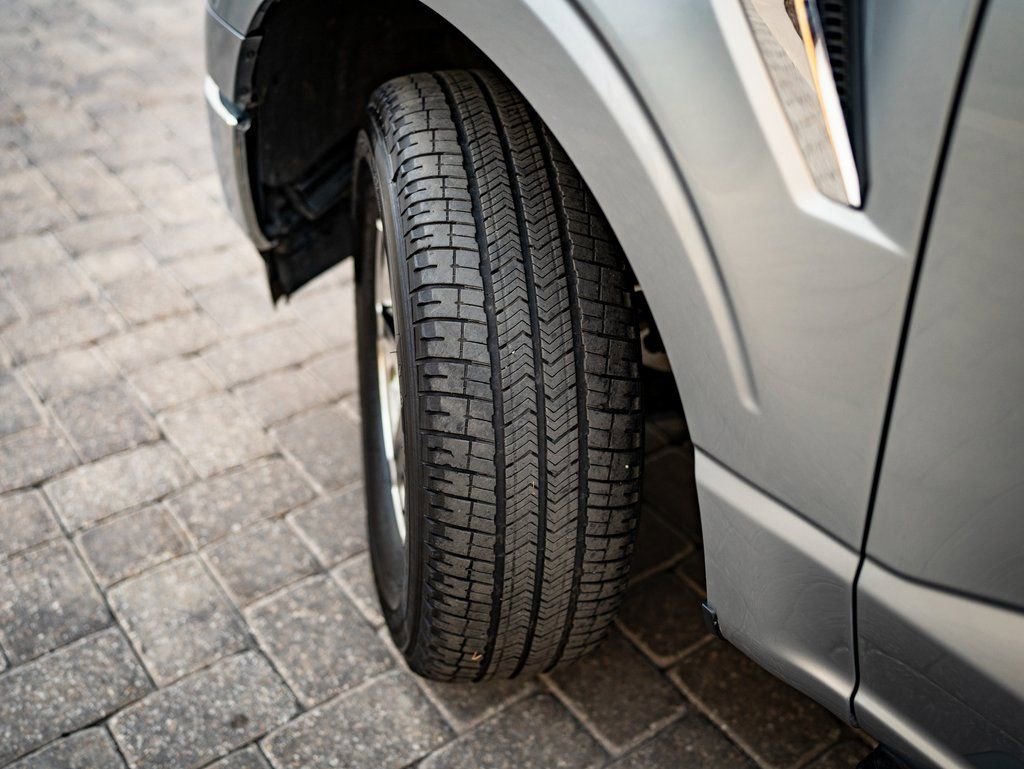 Used 2024 Ford F150 XLT w/ Tow/Haul Package image 35