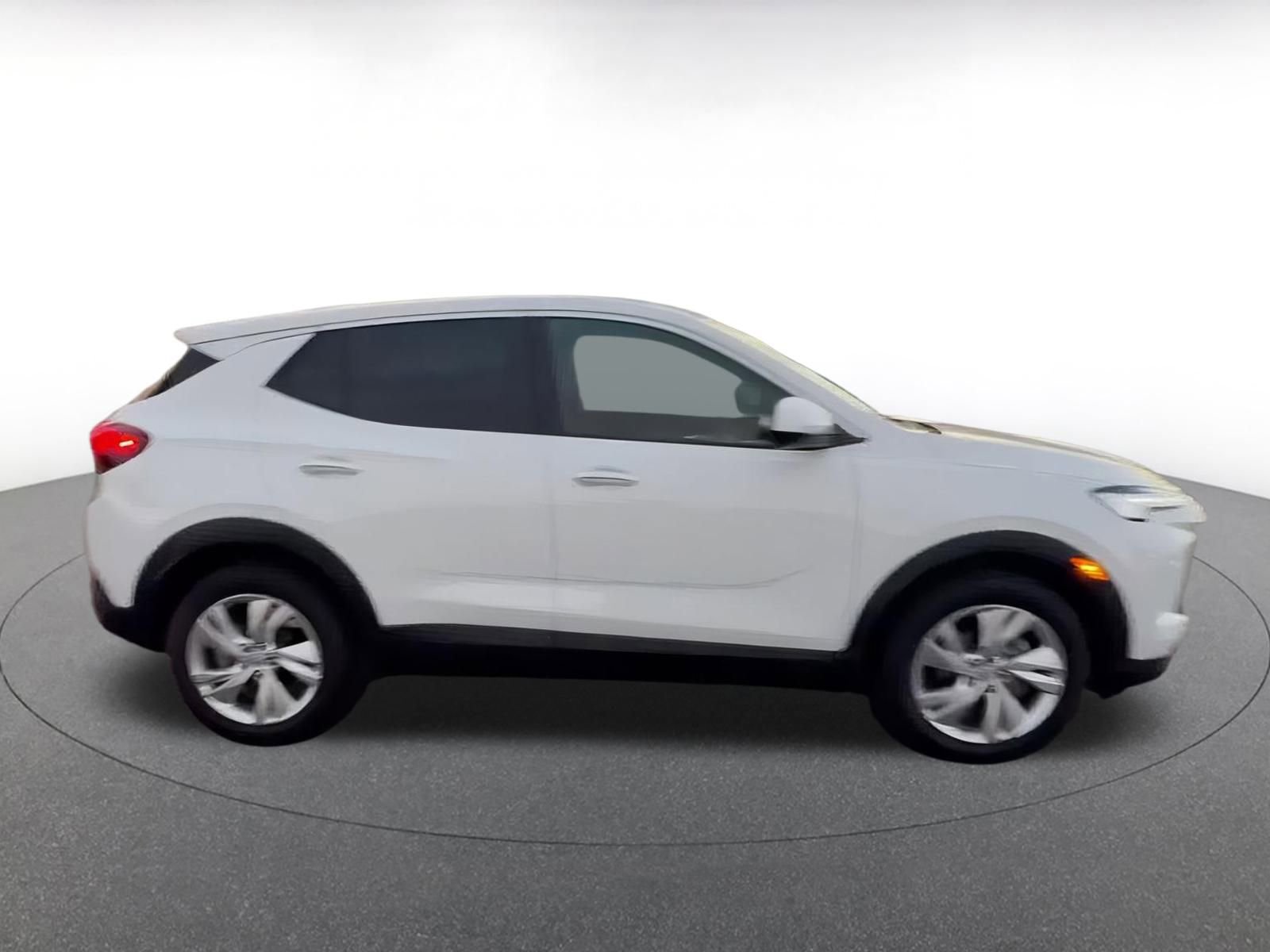 Used 2025 Buick Encore GX Preferred image 15