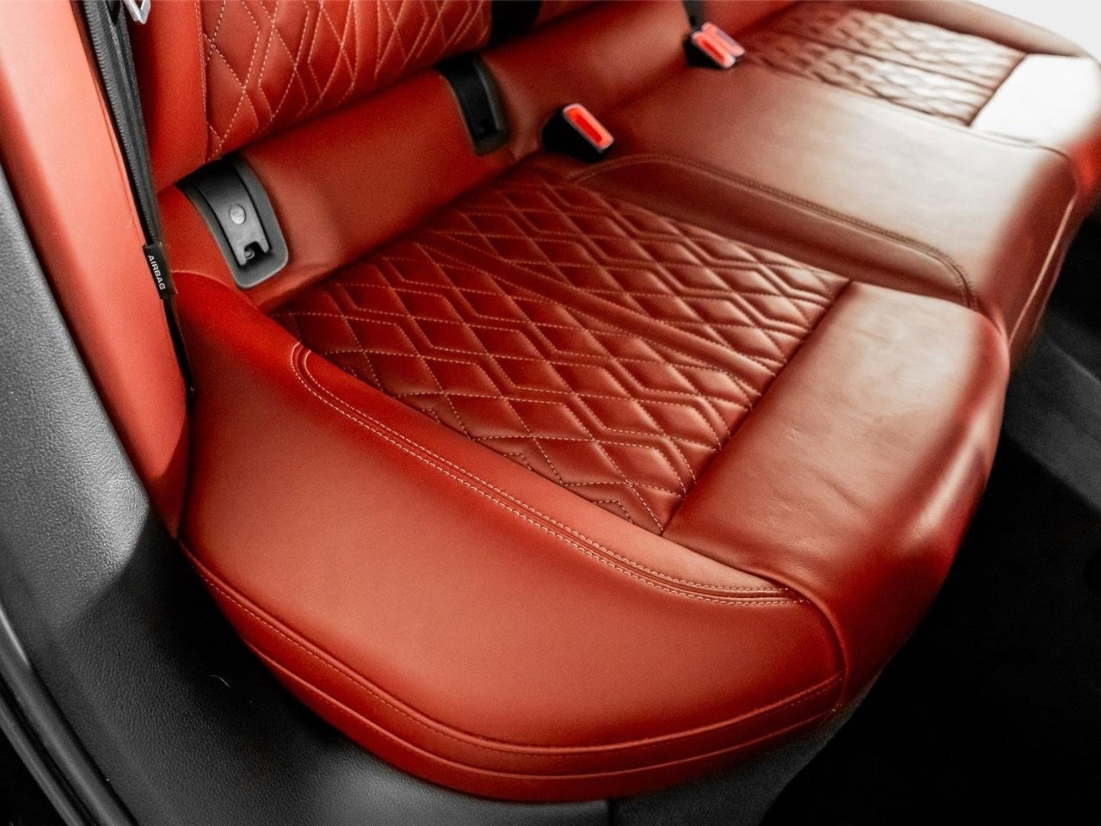 Used 2023 Audi S6 Prestige w/ Prestige Package image 32