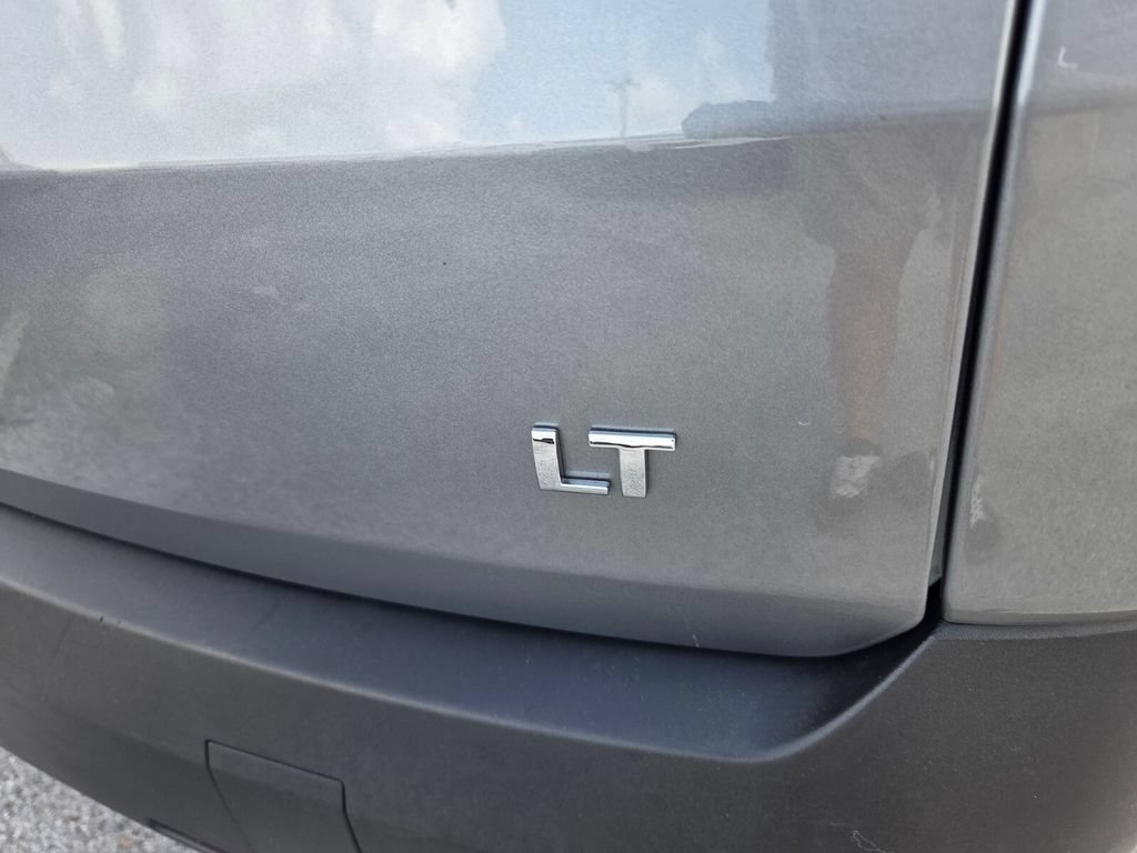 Certified 2023 Chevrolet Traverse LT FWD image 14