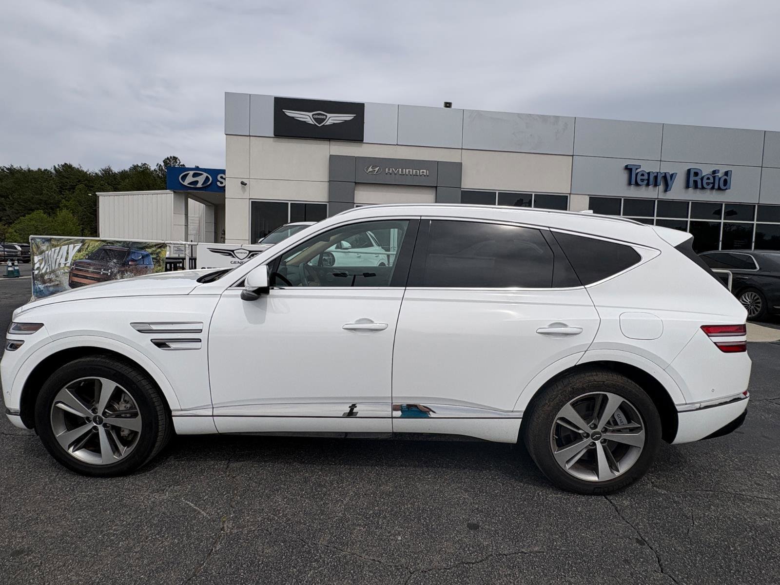 Used 2023 Genesis GV80 3.5T image 4