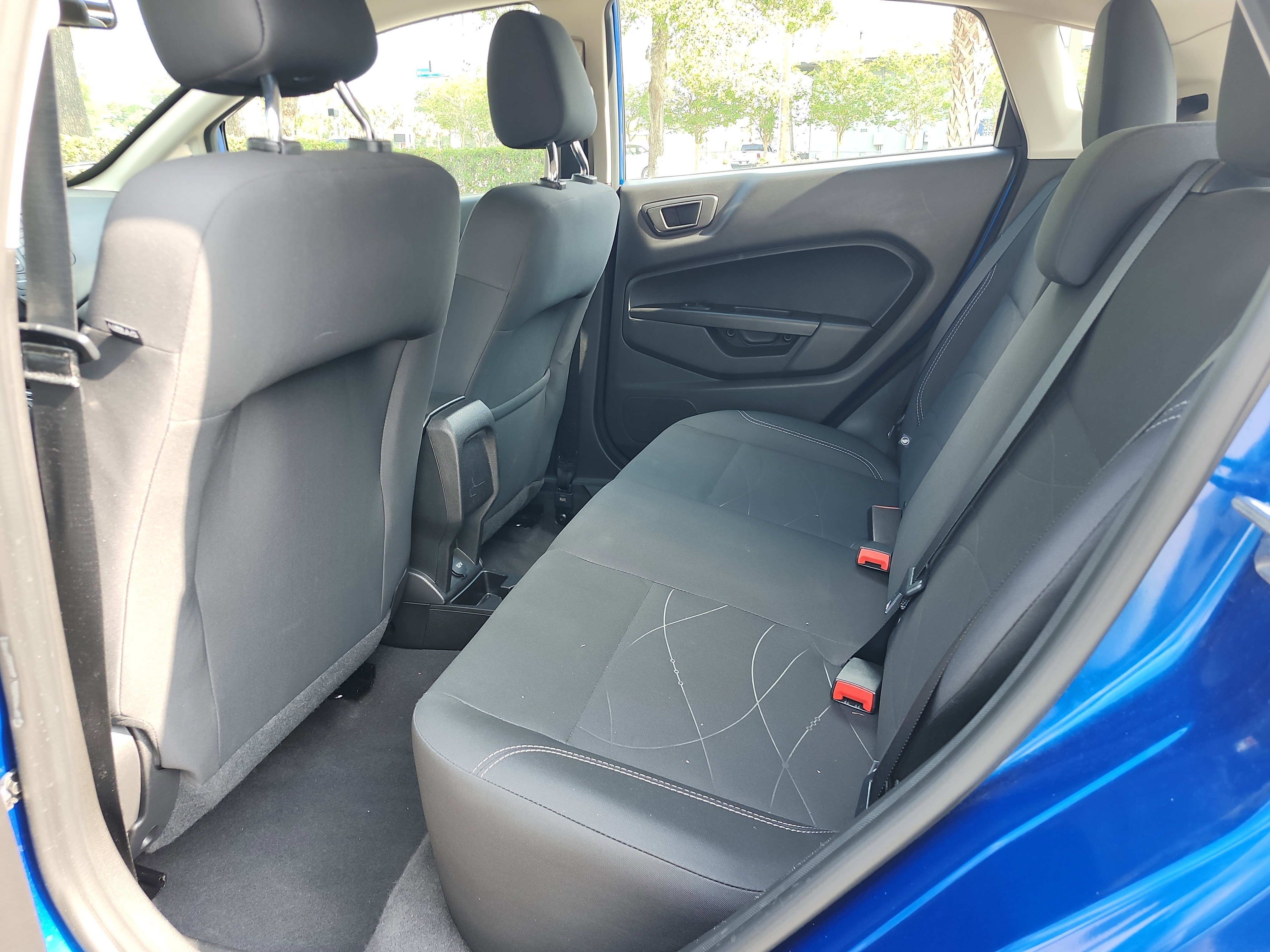 Used 2018 Ford Fiesta SE FWD image 15