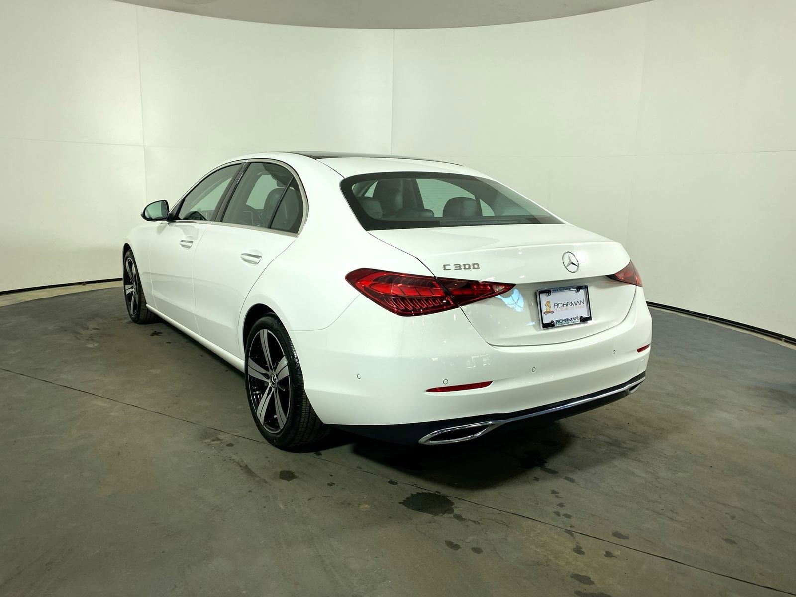 Used 2025 Mercedes-Benz C 300 Sedan image 29