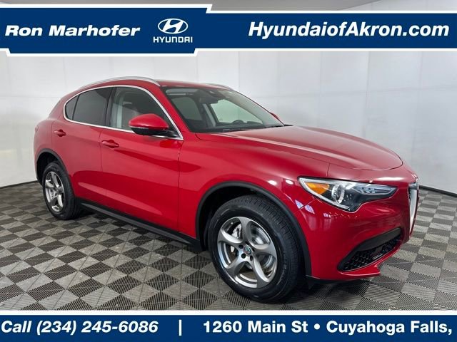 Used 2021 Alfa Romeo Stelvio Sprint image 1