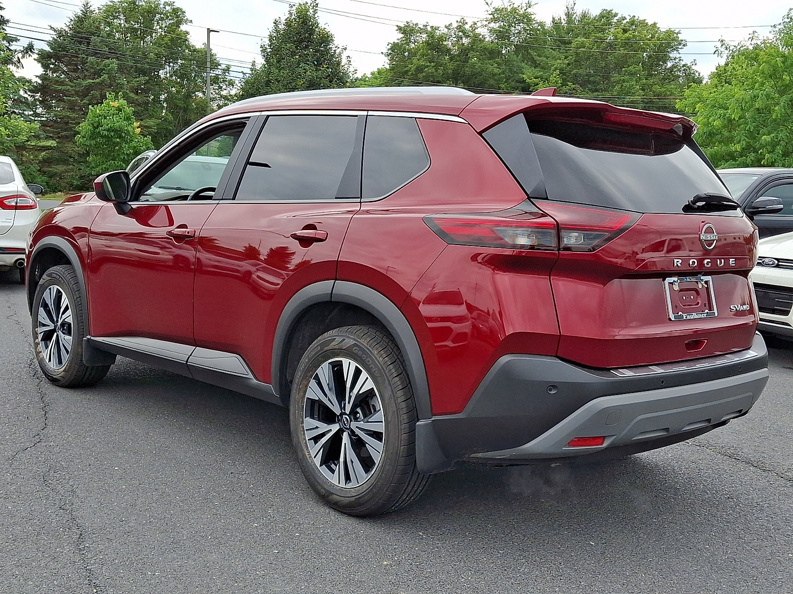 Used 2023 Nissan Rogue SV w/ SV Premium B Package AWD/4WD image 5