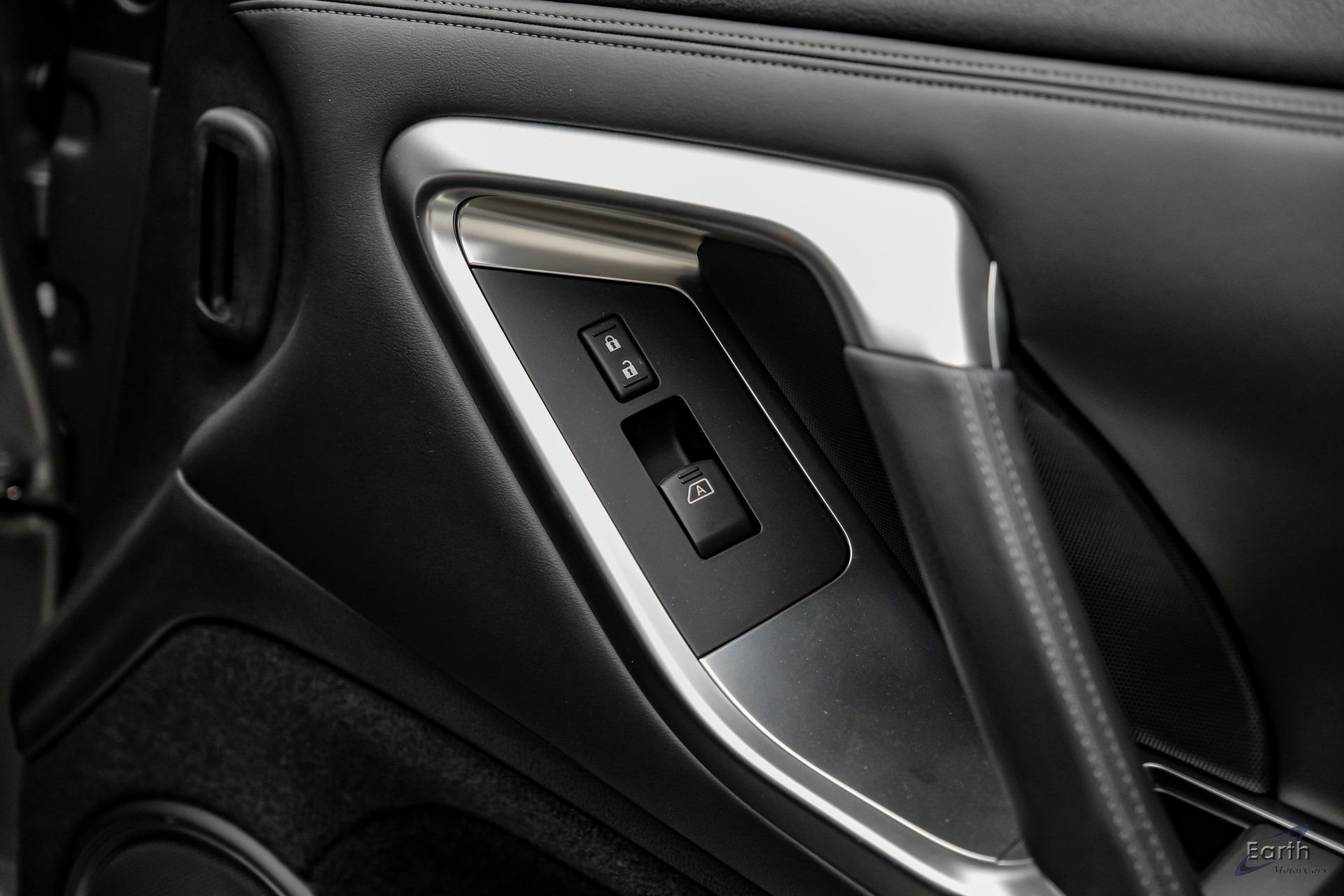 Used 2009 Nissan GT-R Premium image 93