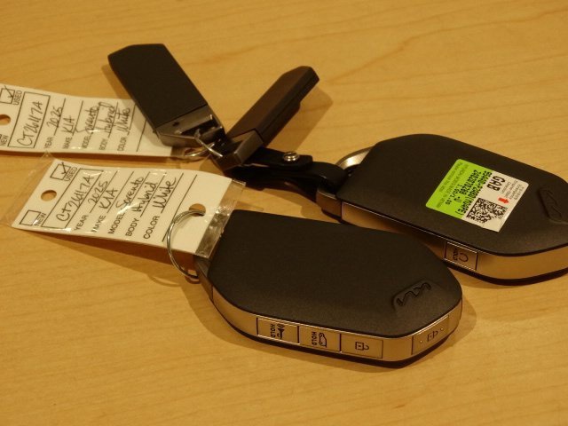 Used 2025 Kia Sorento SX Prestige image 40