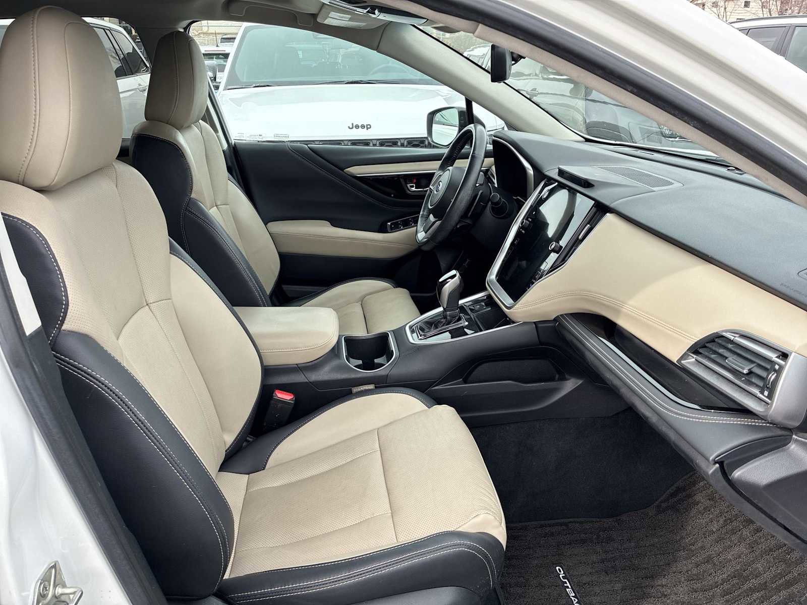 Used 2020 Subaru Outback Limited w/ Popular Package #2 AWD/4WD image 26