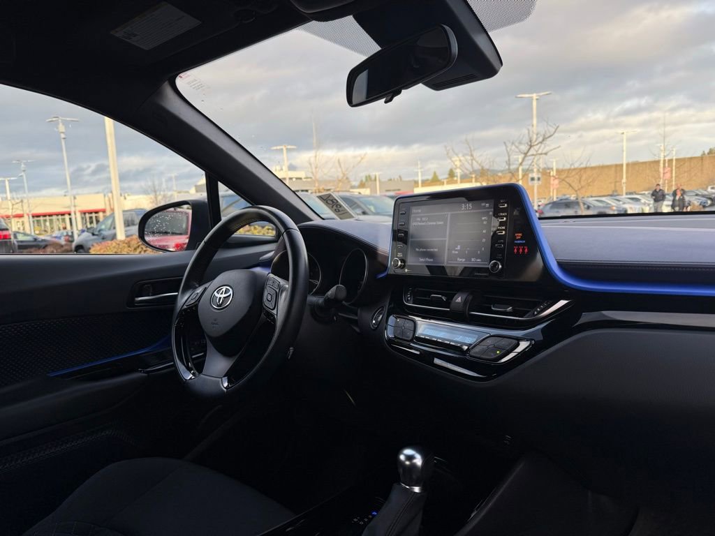 Certified 2022 Toyota C-HR XLE image 22
