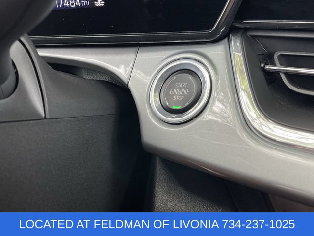 Certified 2024 Chevrolet Trax LT w/ Driver Confidence Package FWD image 16