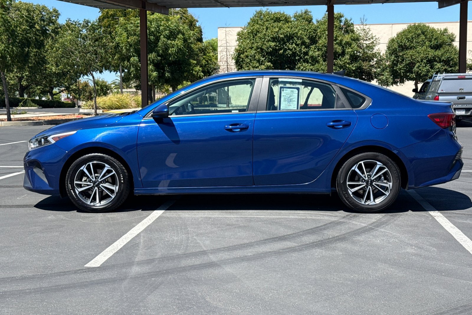 Used 2023 Kia Forte LXS FWD image 14
