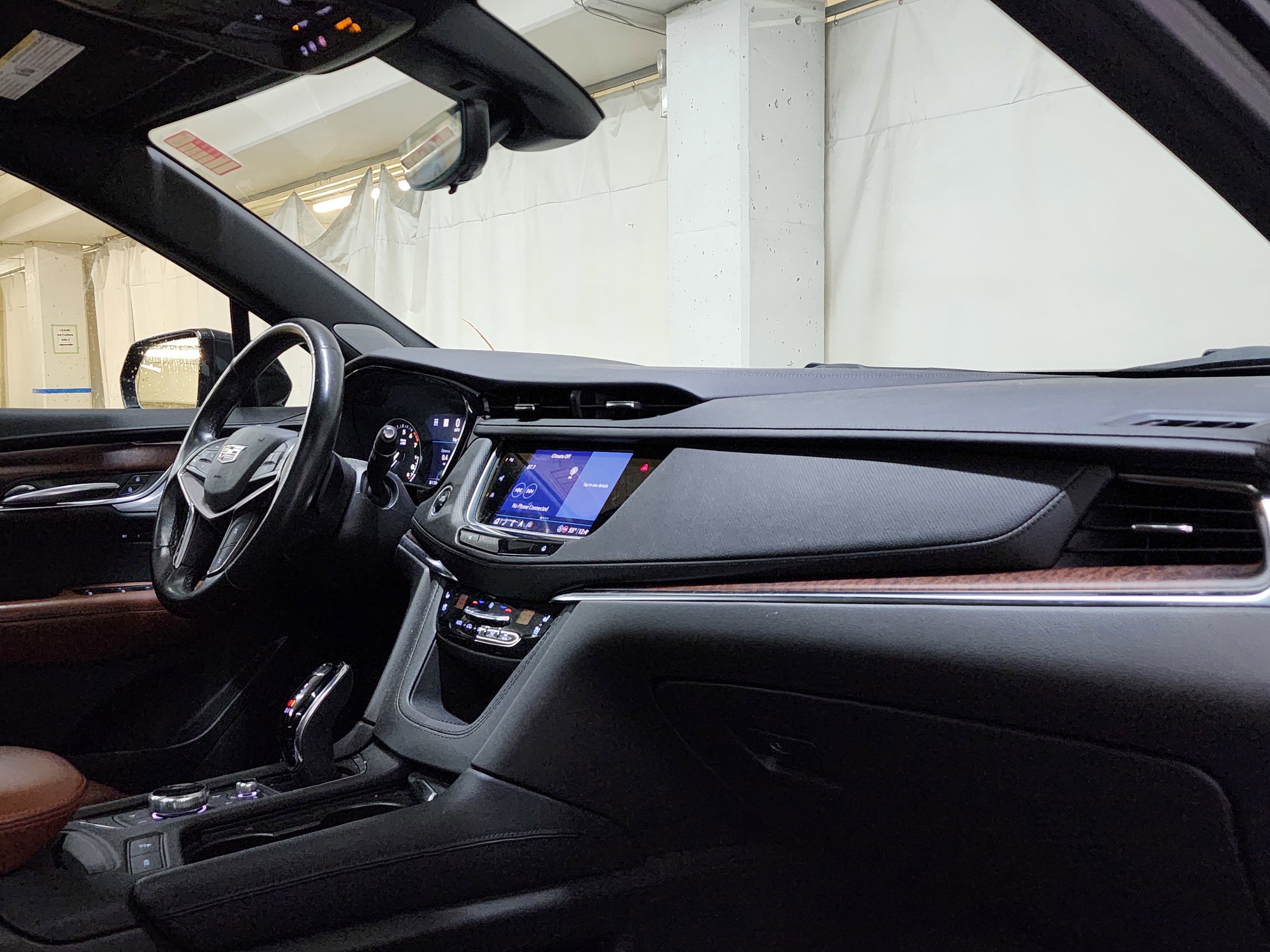 Used 2022 Cadillac XT5 Premium Luxury w/ Technology Package image 21