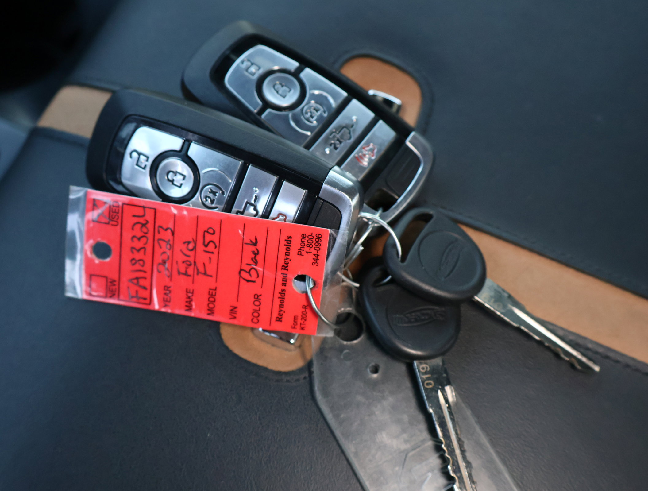 Used 2023 Ford F150 Platinum w/ Equipment Group 701A High image 34