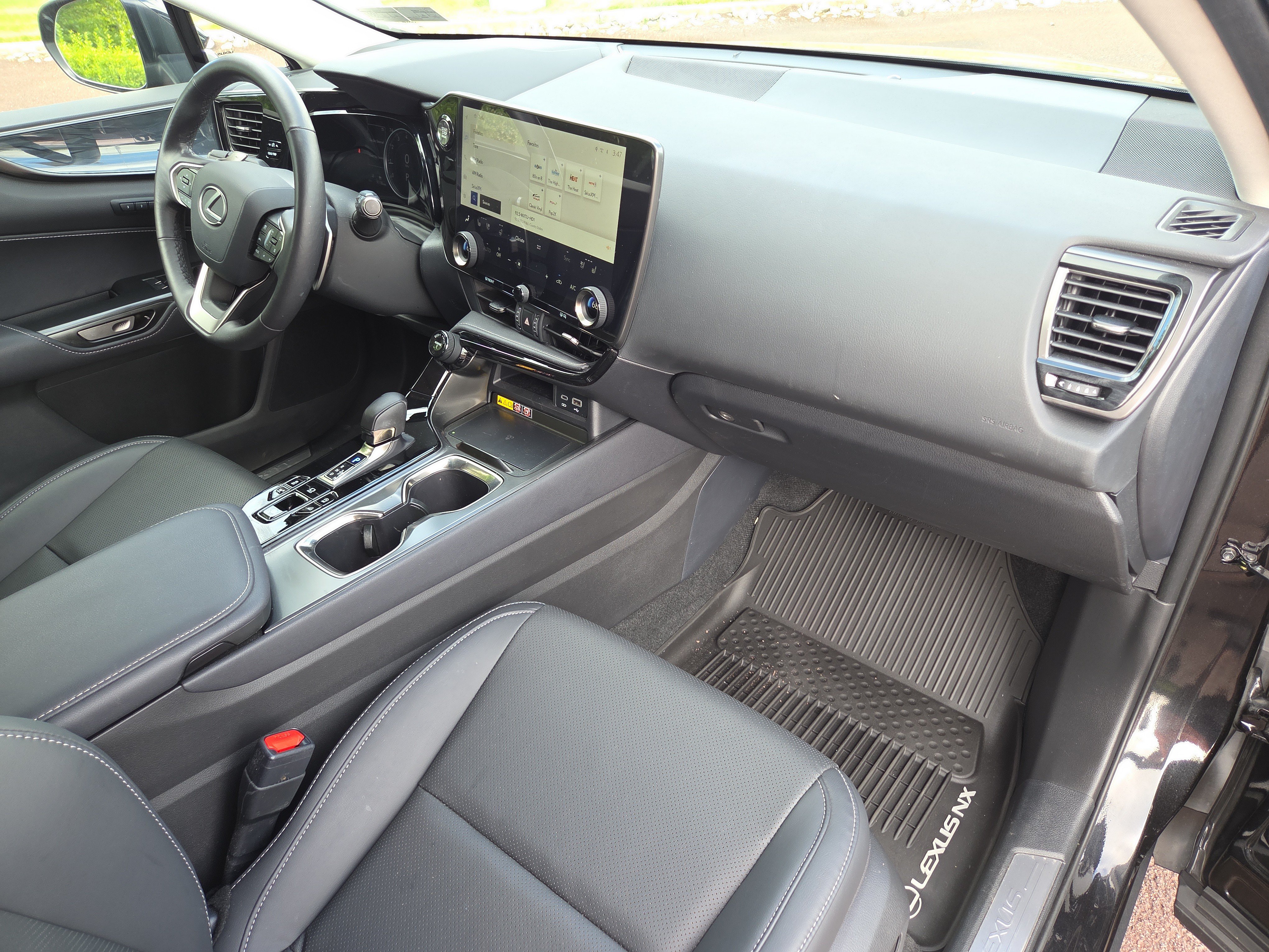 Certified 2025 Lexus NX 350 AWD w/ Accessory Package (2T) image 18