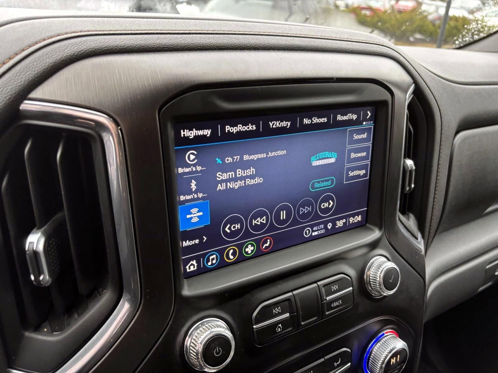 Used 2022 GMC Sierra 3500 AT4 image 19