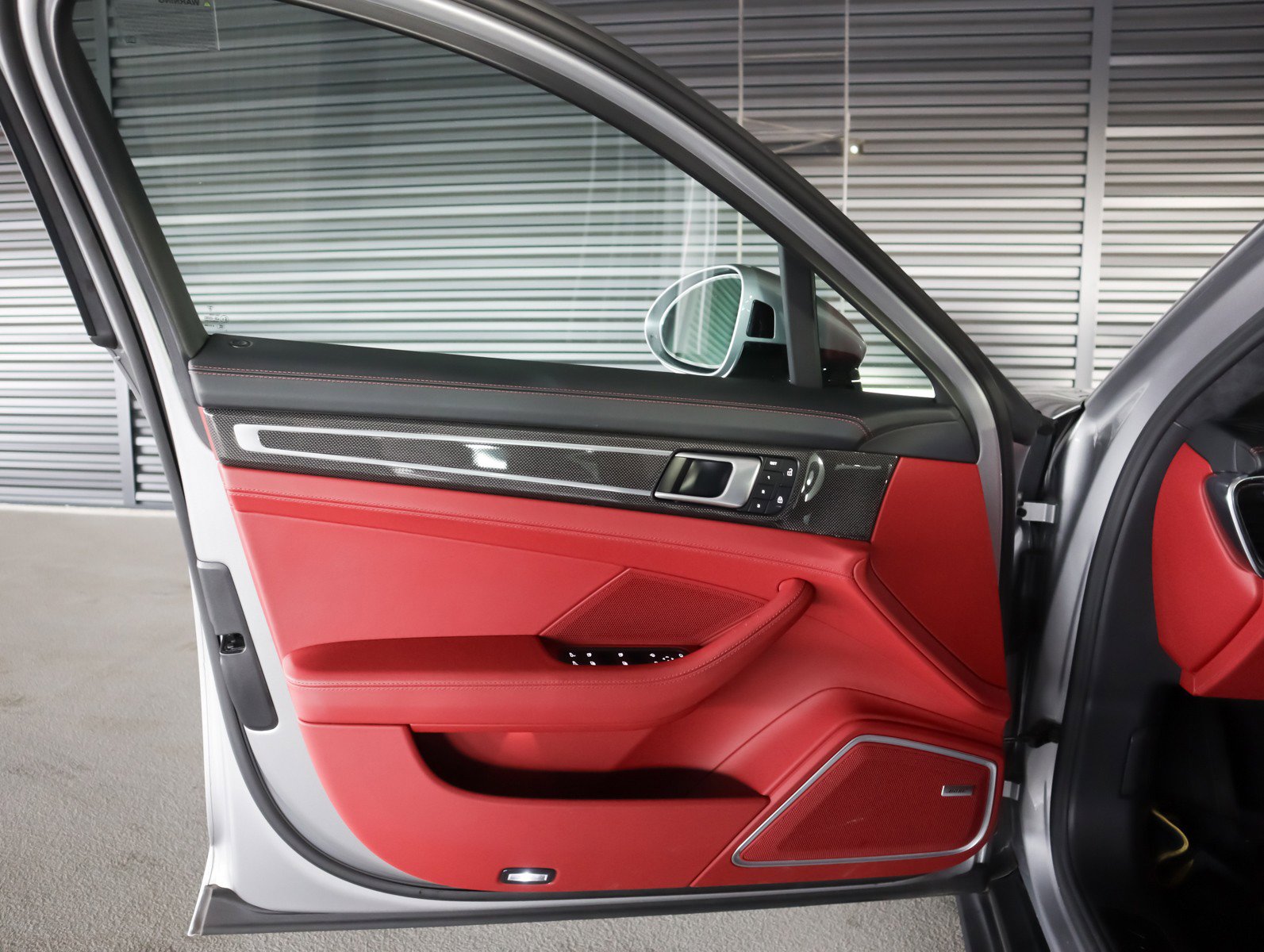 Certified 2023 Porsche Panamera GTS image 22