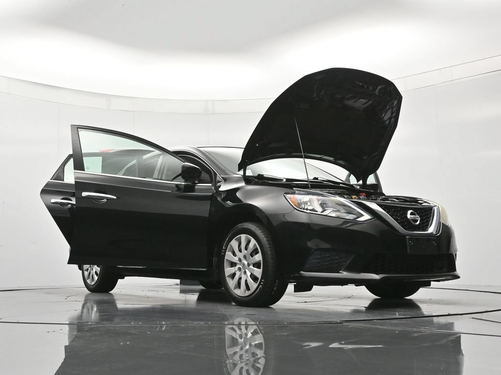 Used 2018 Nissan Sentra S FWD image 50