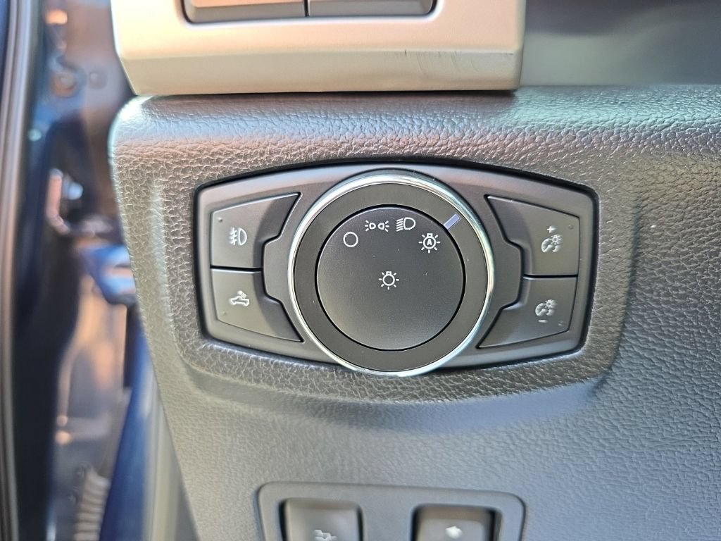 Used 2020 Ford F350 Lariat w/ Lariat Ultimate Package AWD/4WD image 42