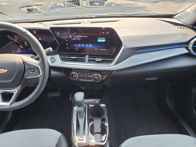 Certified 2024 Chevrolet Trax LT w/ Driver Confidence Package FWD image 17
